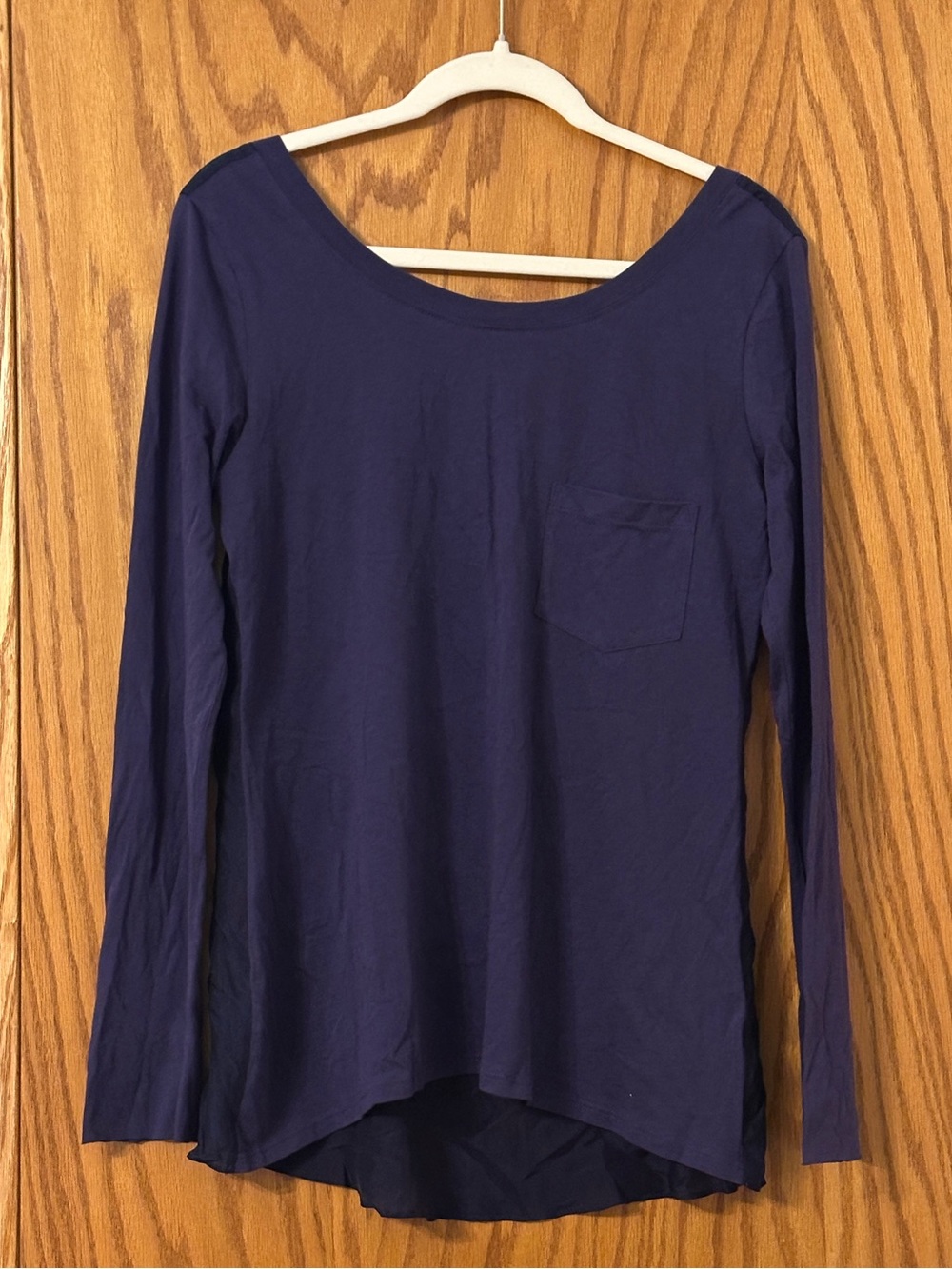 Velvet by Graham and Spencer Purple Long-Sleeve Scoop Neck Pocket Tee - Size S